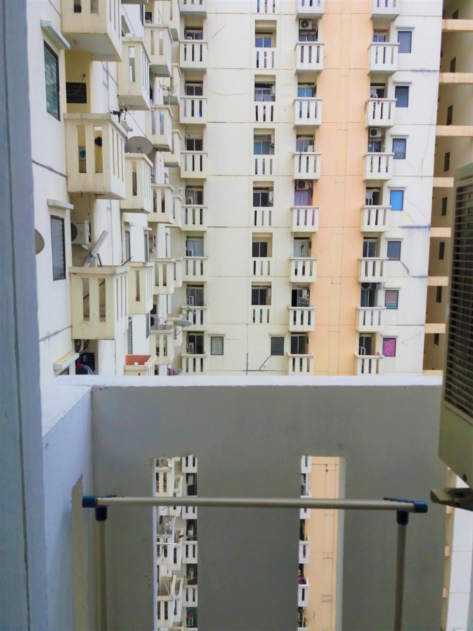 Raja Property Джакарта Екстериор снимка